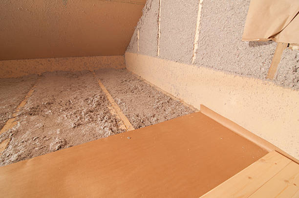 Best Types of Insulation in Lake Ronkonkoma, NY